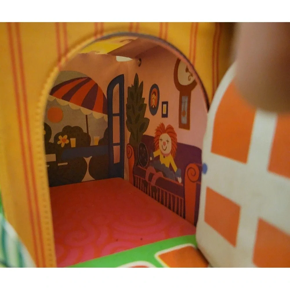Vintage Liddle Kiddles Kolony Dollhouse House + 6 Dolls 1967 Mattel Toy Set